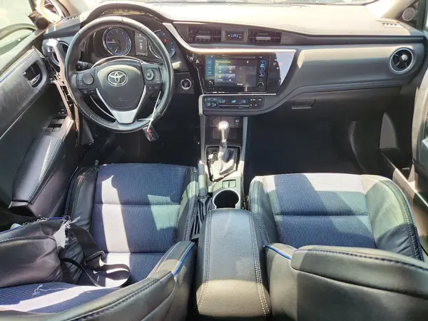 5YFBURHE8HP699199 2017 TOYOTA COROLLA - Image 8