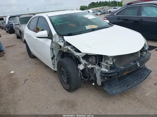 5YFBURHE8HP702215 2017 TOYOTA COROLLA - Image 1