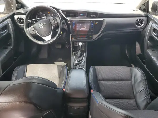 5YFBURHE8HP707642 2017 TOYOTA COROLLA - Image 8