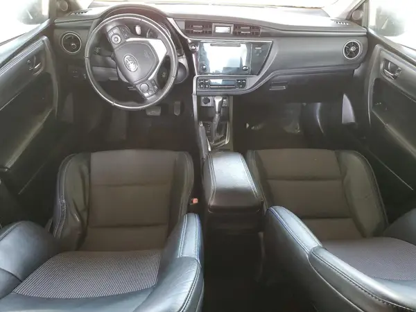 5YFBURHE8HP708581 2017 TOYOTA COROLLA - Image 8