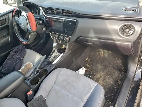 5YFBURHE8HP710444 2017 TOYOTA COROLLA - Image 8