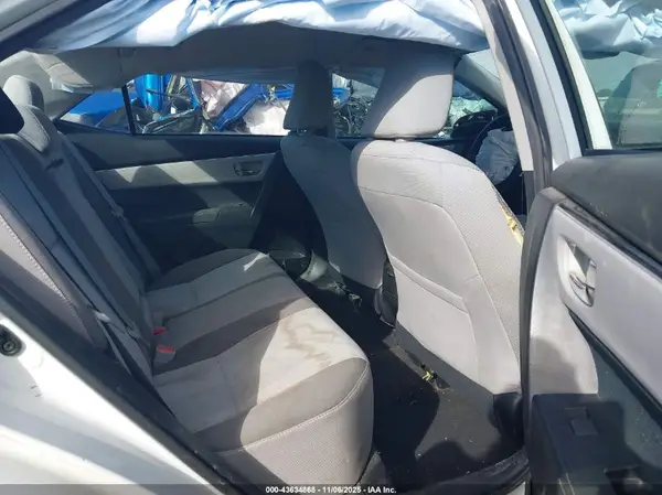 5YFBURHE8HP711531 2017 TOYOTA COROLLA - Image 8