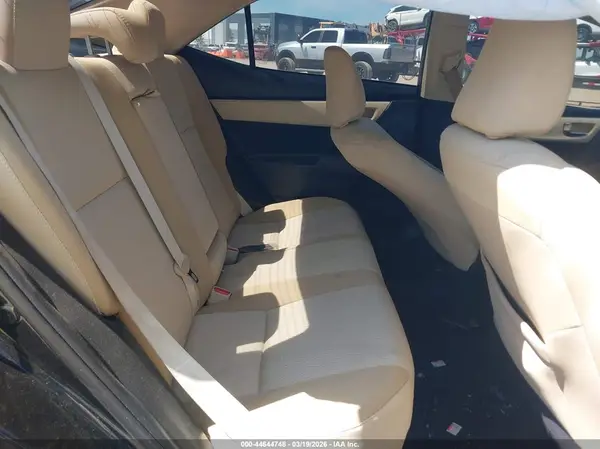 5YFBURHE8HP712467 2017 TOYOTA COROLLA - Image 8