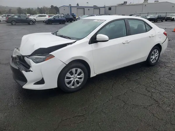 5YFBURHE8HP715319 2017 TOYOTA COROLLA - Image 1