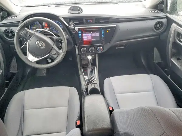 5YFBURHE8HP715319 2017 TOYOTA COROLLA - Image 8
