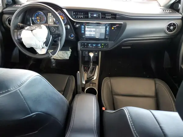5YFBURHE8HP716048 2017 TOYOTA COROLLA - Image 8