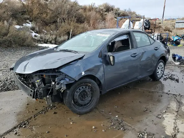5YFBURHE8HP720018 2017 TOYOTA COROLLA - Image 1