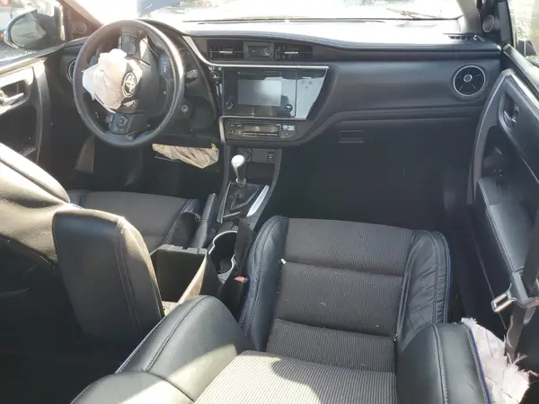 5YFBURHE8HP720777 2017 TOYOTA COROLLA - Image 8