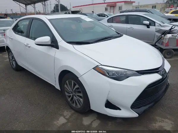 5YFBURHE8HP722173 2017 TOYOTA COROLLA - Image 1