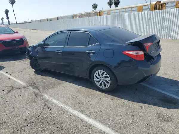 5YFBURHE8HP722237 2017 TOYOTA COROLLA - Image 2