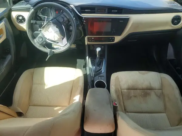5YFBURHE8HP72295 2017 TOYOTA COROLLA - Image 8