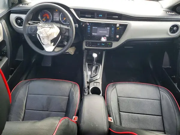 5YFBURHE8HP724005 2017 TOYOTA COROLLA - Image 8