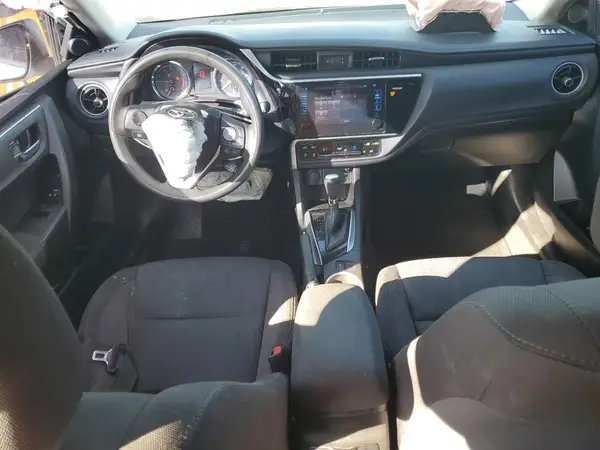 5YFBURHE8HP724862 2017 TOYOTA COROLLA - Image 8