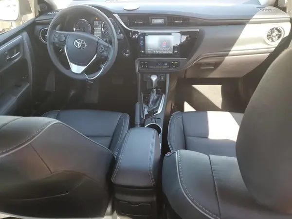 5YFBURHE8HP725333 2017 TOYOTA COROLLA - Image 8