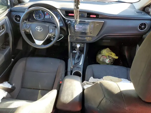 5YFBURHE8HP729608 2017 TOYOTA COROLLA - Image 8