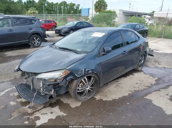 5YFBURHE8HP732038 2017 TOYOTA COROLLA - Image 2