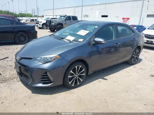 5YFBURHE8HP736235 2017 TOYOTA COROLLA - Image 2