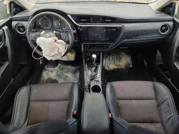 5YFBURHE8HP737739 2017 TOYOTA COROLLA - Image 8