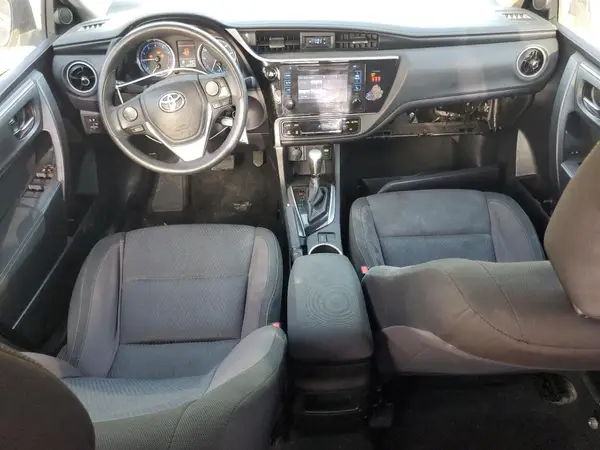 5YFBURHE8JP737942 2018 TOYOTA COROLLA - Image 8