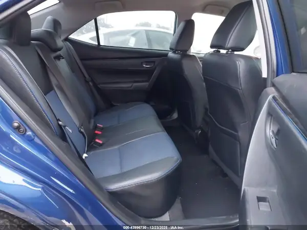 5YFBURHE8JP740243 2018 TOYOTA COROLLA - Image 8