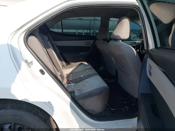5YFBURHE8JP741392 2018 TOYOTA COROLLA - Image 8