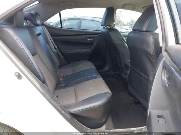 5YFBURHE8JP743126 2018 TOYOTA COROLLA - Image 8