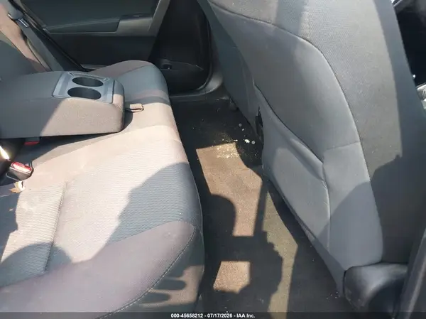 5YFBURHE8JP744647 2018 TOYOTA COROLLA - Image 8