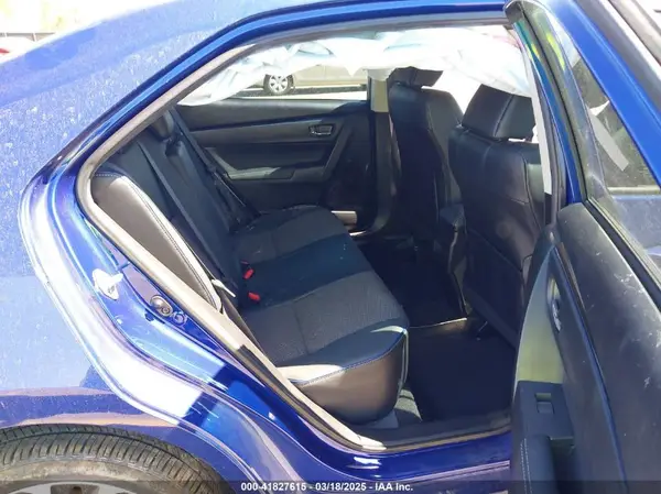 5YFBURHE8JP747595 2018 TOYOTA COROLLA - Image 8