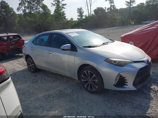 5YFBURHE8JP751923 2018 TOYOTA COROLLA - Image 1
