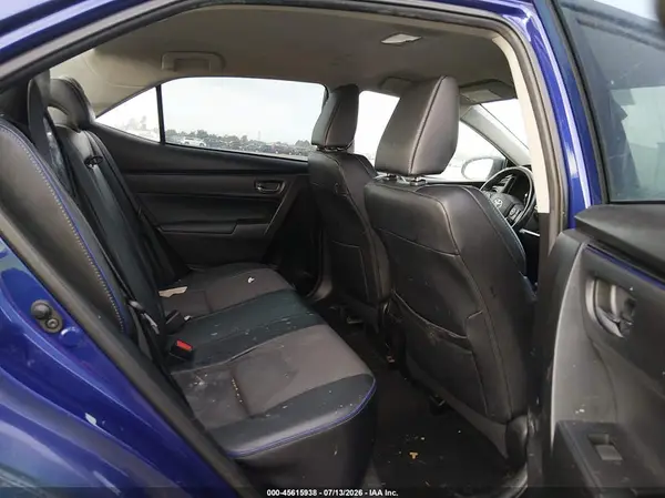 5YFBURHE8JP753560 2018 TOYOTA COROLLA - Image 8