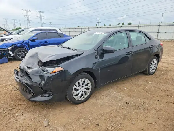 5YFBURHE8JP754370 2018 TOYOTA COROLLA - Image 1