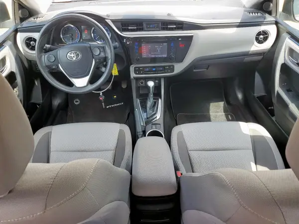 5YFBURHE8JP754448 2018 TOYOTA COROLLA - Image 8