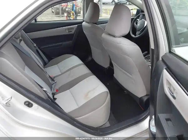 5YFBURHE8JP754837 2018 TOYOTA COROLLA - Image 8