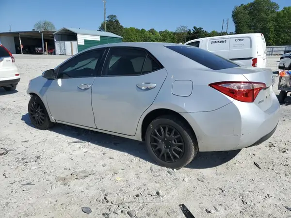 5YFBURHE8JP756300 2018 TOYOTA COROLLA - Image 2