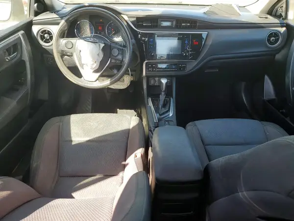 5YFBURHE8JP758449 2018 TOYOTA COROLLA - Image 8