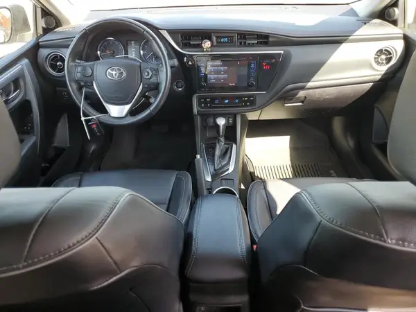 5YFBURHE8JP759973 2018 TOYOTA COROLLA - Image 8