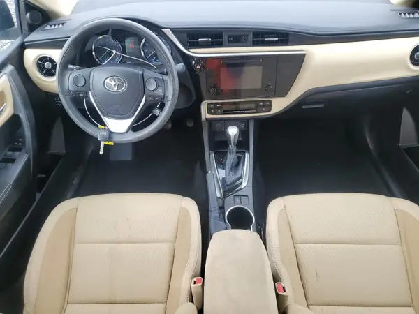 5YFBURHE8JP766325 2018 TOYOTA COROLLA - Image 8