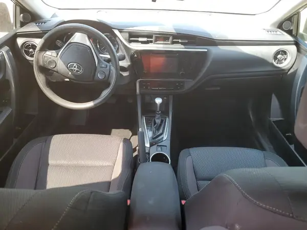 5YFBURHE8JP773467 2018 TOYOTA COROLLA - Image 8