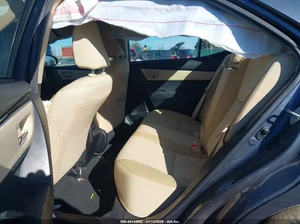 5YFBURHE8JP774487 2018 TOYOTA COROLLA - Image 8