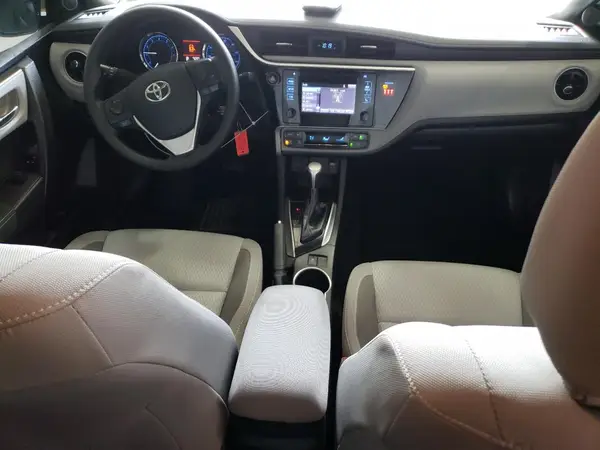 5YFBURHE8JP778720 2018 TOYOTA COROLLA - Image 8