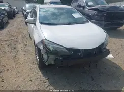 5YFBURHE8JP781181 2018 TOYOTA COROLLA