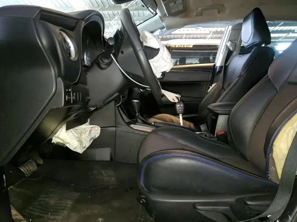 2018 TOYOTA COROLLA COPART lot 64335995 auction photo 7