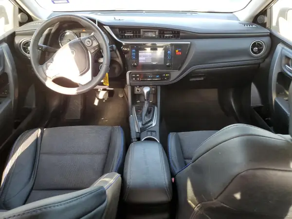 5YFBURHE8JP789412 2018 TOYOTA COROLLA - Image 8
