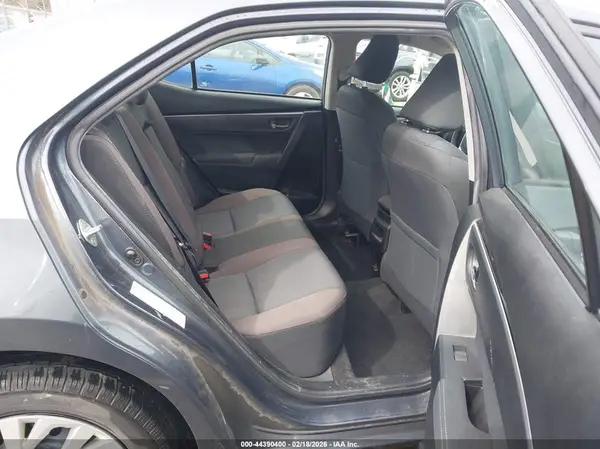 5YFBURHE8JP790205 2018 TOYOTA COROLLA - Image 8