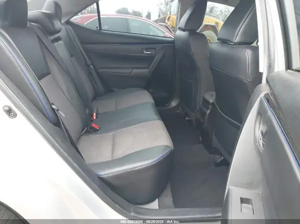 5YFBURHE8JP793315 2018 TOYOTA COROLLA - Image 8