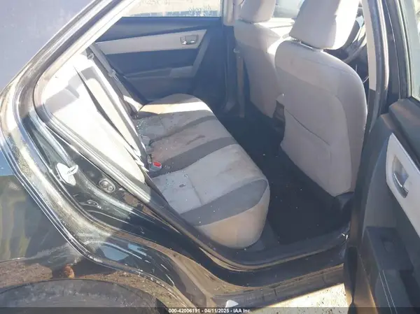 5YFBURHE8JP794481 2018 TOYOTA COROLLA - Image 8