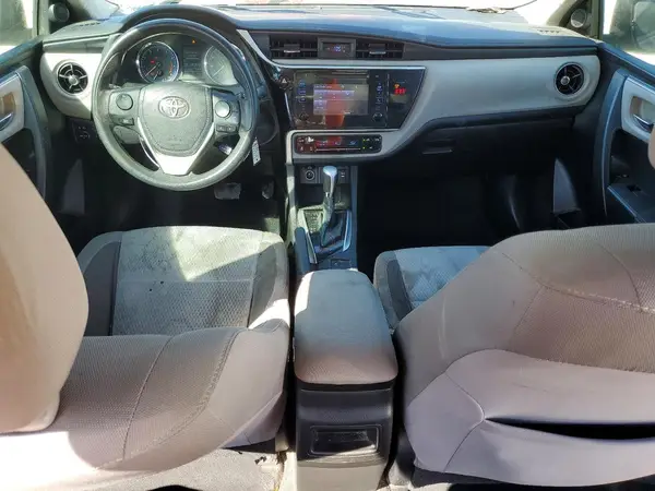 5YFBURHE8JP795615 2018 TOYOTA COROLLA - Image 8