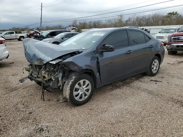 5YFBURHE8JP796960 2018 TOYOTA COROLLA - Image 1