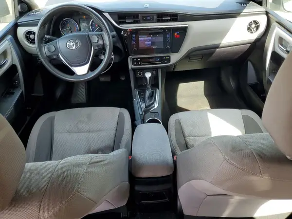 5YFBURHE8JP798790 2018 TOYOTA COROLLA - Image 8