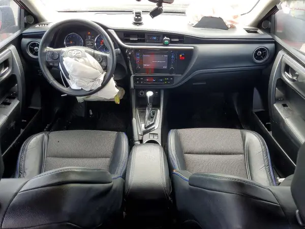 5YFBURHE8JP799101 2018 TOYOTA COROLLA - Image 8